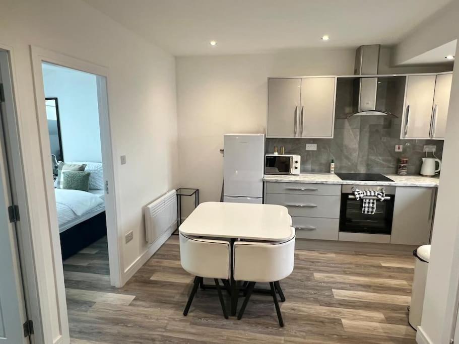 New 2 Bed Preston City Centre Flat - Sleeps 4 Ngoại thất bức ảnh
